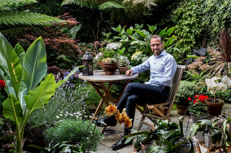 Juan Carlos, Small Space category