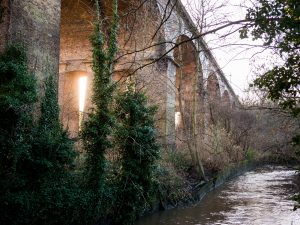 Wharncliffe Viaduct over River Brent in Brent Lodge Park