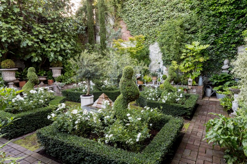 Crowmarsh House, Kent